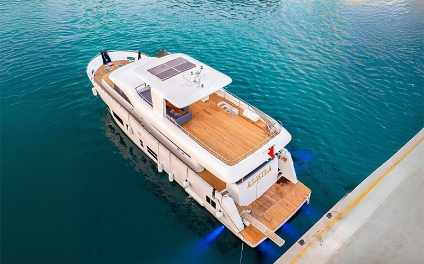 Almila Trawler