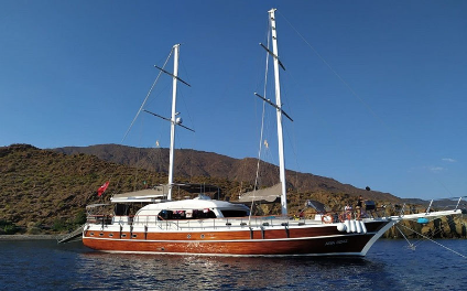 Arın Deniz Gulet