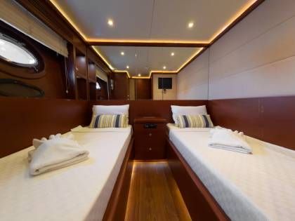 Lokum Trawler