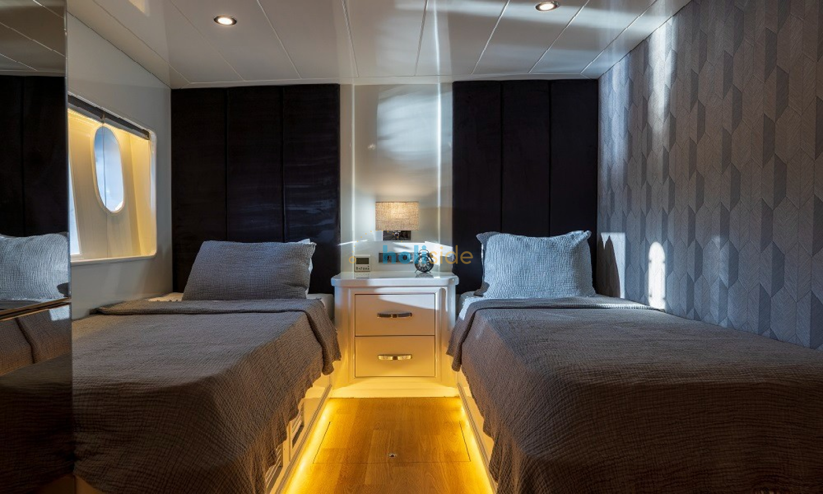 Simay S Trawler
