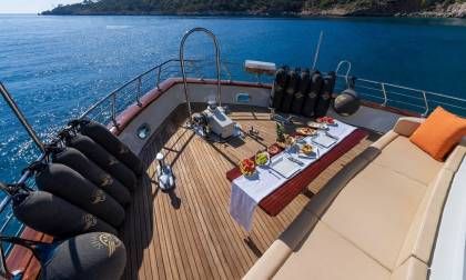 Simay S Trawler