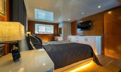 Simay S Trawler