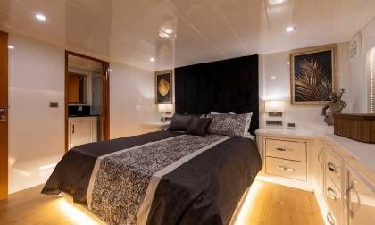 Simay S Trawler