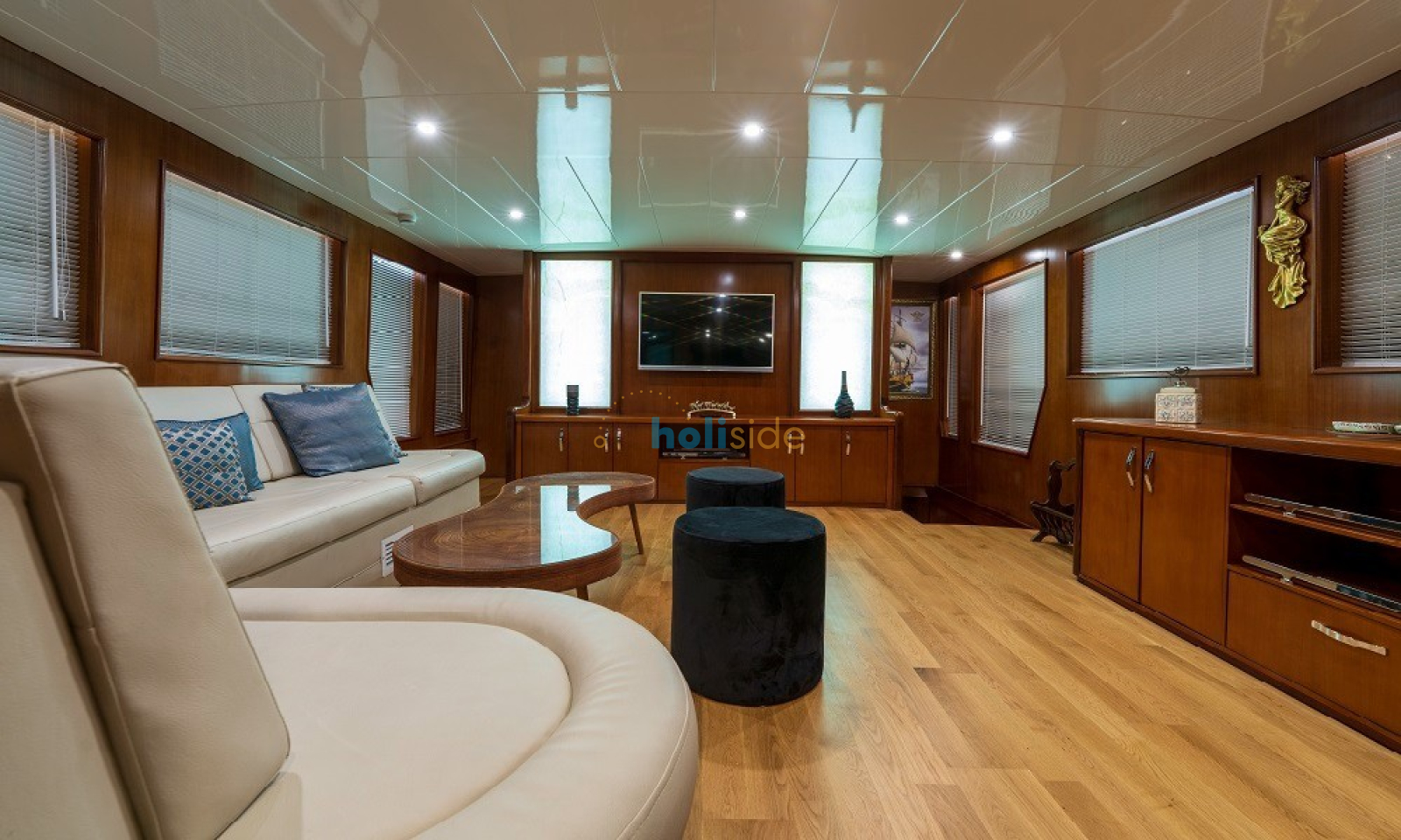 Simay S Trawler